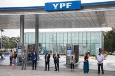 YPF anunció descuentos para los maestros en la carga de combustibles