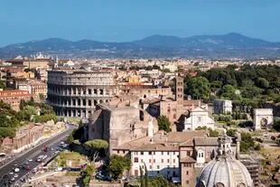Italia tiene un control de a alquileres que se llama "Alquiler de Tarifa Acordada", funciona desde 1998 en varias ciudades y en Roma desde 2004