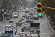 Estos semáforos inteligentes observan el tránsito para evitar embotellamientos