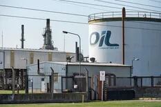 YPF se quedó con la operación de la petrolera de Cristóbal López