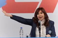 Cristina, entre el “operativo clamor” para que sea candidata y la necesidad de "corregir el rumbo" del Gobierno