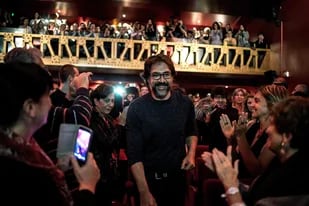 Javier Bardem, rockero: se subió al escenario para cantar junto al legendario Miguel Ríos