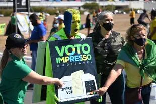 Manifestaciones en Brasil por el voto impreso en las elecciones