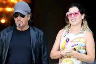 Pacino comenzó una relación con la cantante y actriz israelí Meital Dohan al poco tiempo de separarse de Polak