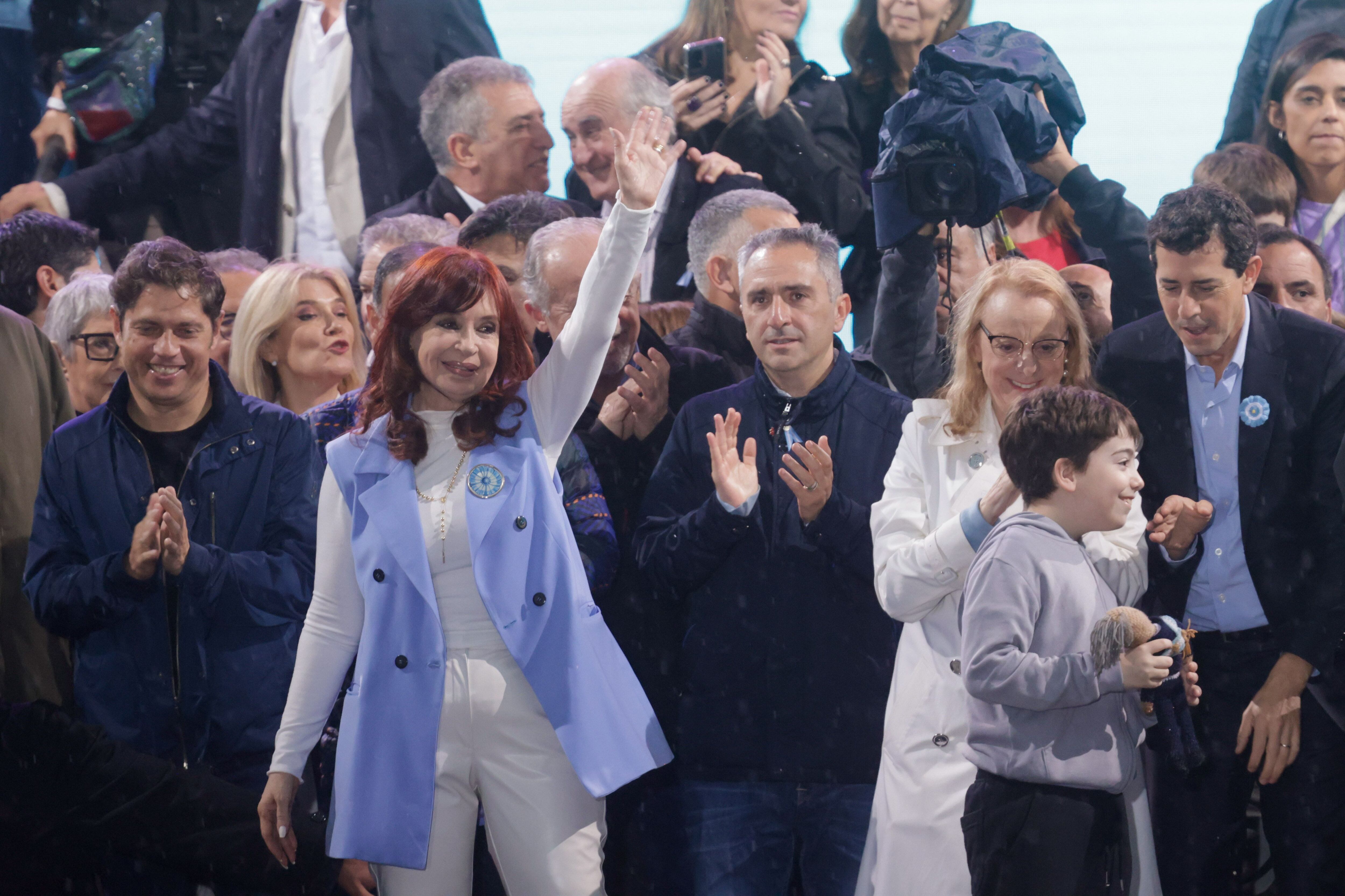 Cristina Kirchner dará una charla sobre “castas, herencias, derrumbes y futuro”