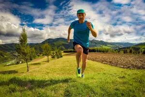 Un nuevo estudio sugiere que salir a correr todos los días podría provocar problemas de salud a largo plazo