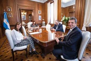 Cristina Kirchner junto a Sergio Massa, en su despacho