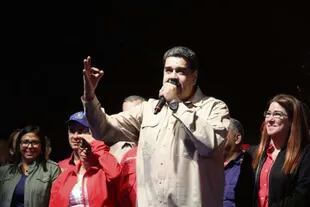 Exultante, Maduro festejó la victoria del chavismo en las municipales