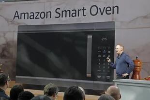 El Smart Oven, a 249 dólares, es el sucesor del microondas AmazonBasics que la compañía anunció el año pasado