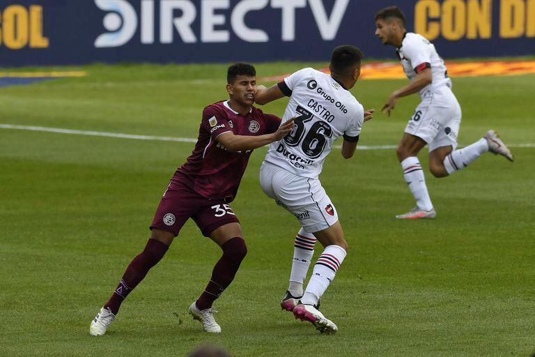 Nicolás Castro tuvo su tarde soñada: convirtió dos goles para conseguir un valioso triunfo de visitante