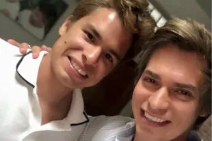 Carlos Baute con su hijo José Daniel Arellán, fruto de un amor adolescente en Venezuela