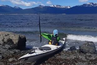 Navegar y hacer kayak es uno de sus pasatiempos favoritos