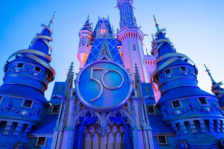 Disney World cumple medio siglo y lo celebra durante 18 meses