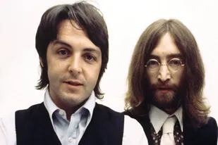 Subastan la desgarradora carta de Lennon a McCartney tras la separación de The Beatles