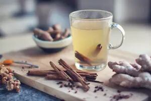 Por qué el té de jengibre es bueno para la salud y cómo hacerlo de manera casera