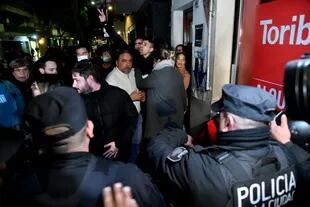 Cacerolazos frente al departamento de Cristina Fernández de Kirchner