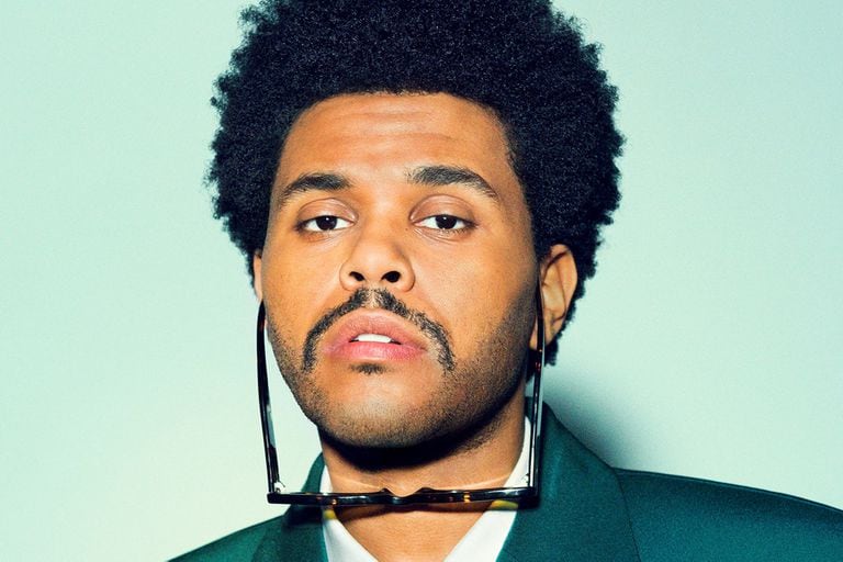 The Weeknd monta una frecuencia radial imaginaria para combatir el malestar de tenerlo casi todo