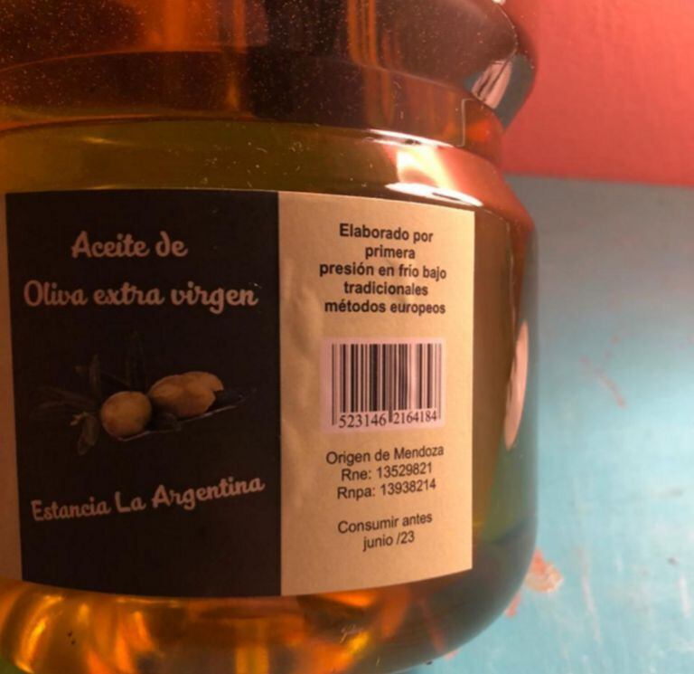 La Anmat prohibió un aceite de oliva: cuál es y por qué se considera “ilegal”