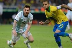 El elogio de Dani Alves para Messi y aquel deseo "prohibido" a favor de la selección argentina