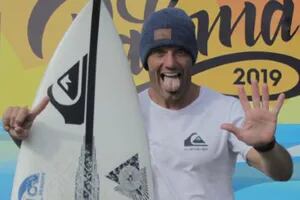 Campeón a los 43: la fórmula del éxito de Martín Passeri en el surf argentino