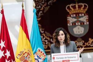 Escándalo de corrupción: Pedro Sánchez pidió la renuncia de Díaz Ayuso y ella le respondió con ironía