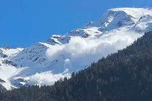 Seis personas murieron tras una avalancha en los Alpes franceses