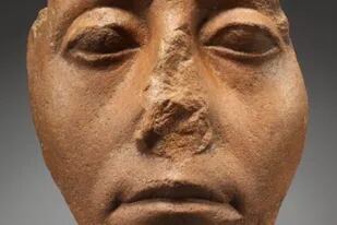 Estatua del faraón Senwosret III, que gobernó en el siglo II a. C.