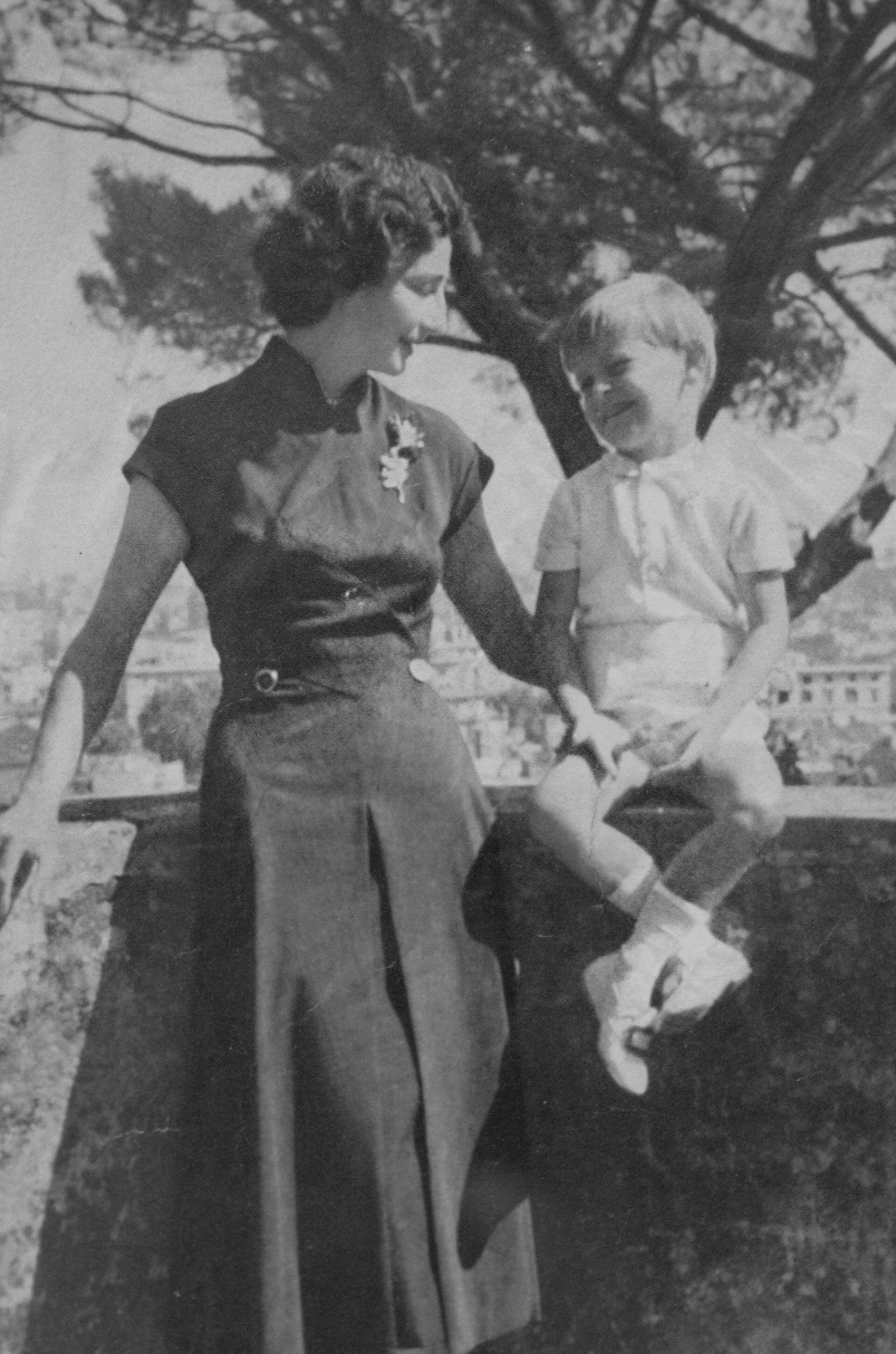 Rattazi junto a su madre, Susana Agnelli, en el campo bonaerense