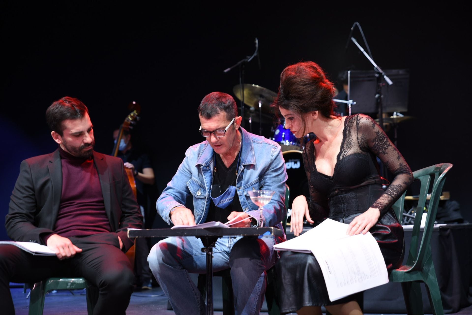 Juan José Marco, Antonio Banderas y Graciela Monterde interpretan una escena del musical en el workshop que se realizó en octubre de 2020