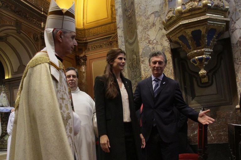 La Iglesia respondió a la convocatoria de Macri y pidió una "agenda consensuada"