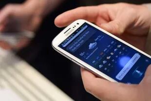 El flamante Samsung Galaxy SIII tiene S Voice, una herramienta que interpreta órdenes verbales como Siri