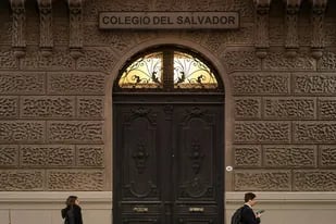 Exalumnos, padres y docentes del Colegio del Salvador presentaron una carta con 10 interrogantes