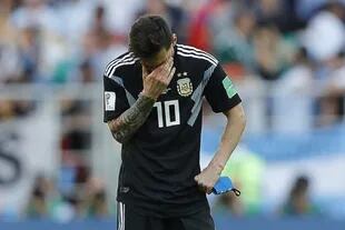 "El penal fue doloroso. Me siento responsable", dijo Messi