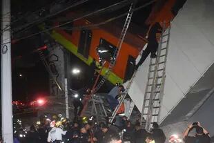 El accidente sucedió poco antes de las 22.30 y tuvo lugar cerca de la estación Olivos, de la Línea 12, en el sur de la capital