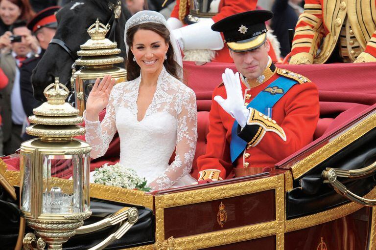 Cómo rompieron el príncipe William y Kate Middleton una maldición de la corona