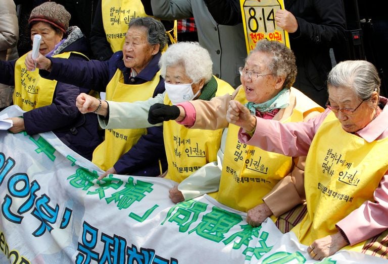 Mujeres confort ancianas, protestan contra Japón