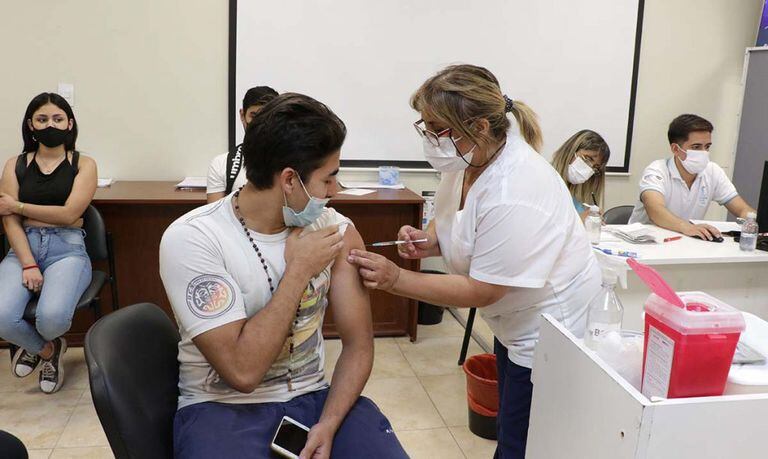 En Tucumán, el 62% tiene el esquema de vacunación completo