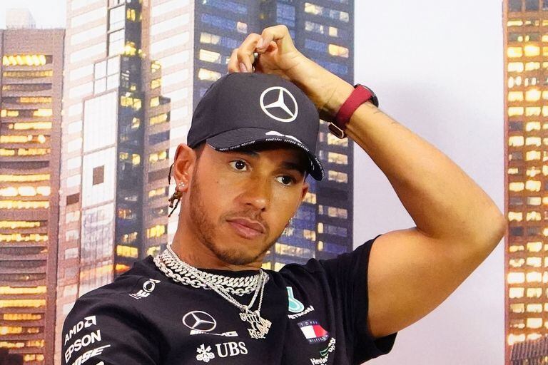 Mientras la Fórmula 1 espera empezar su temporada en julio, Lewis Hamilton se mantiene muy activo en las redes acerca de temas sociales.
