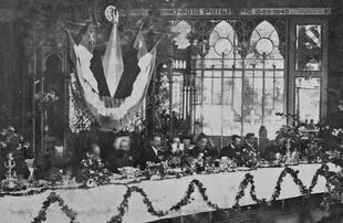 Recepción del ministro chileno Carlos Concha Subercaseaux, en el Pabellón de los Lagos. Mayo de 1903.