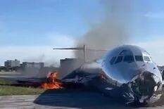 Un avión se incendió al aterrizar en el aeropuerto de Miami