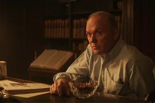 Michael Keaton tiene un rol pequeño pero fundamental en el juicio (y en la película de Sorkin)