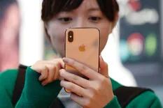 Por la desaceleración china, Apple redujo sus ventas y se desploman sus acciones