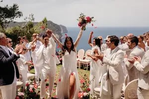 Exclusivo. Giovanni Simeone nos comparte todas las fotos de su boda en Ibiza