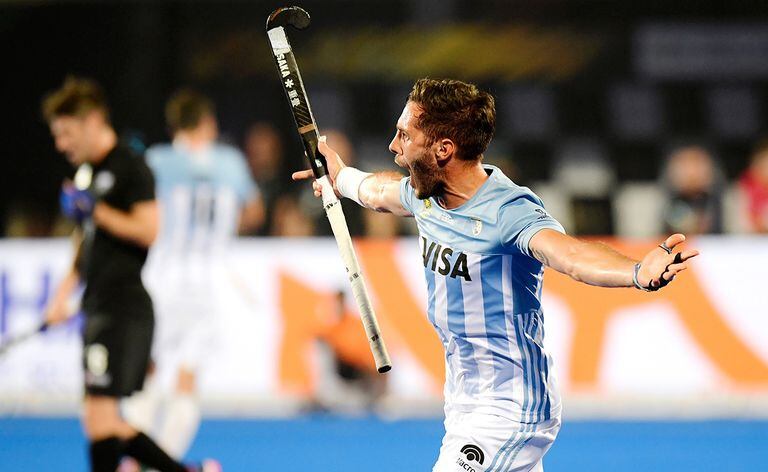 El gol de Agustín Mazzilli abrió el triunfo por 3 a 0 de los Leones ante Nueva Zelanda