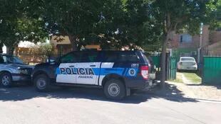 Cinco oficiales en actividad, un expolicÃ­a y otros cinco imputados fueron atrapados en allanamientos realizados en NeuquÃ©n