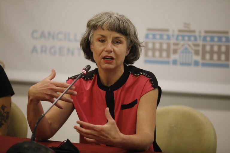 Mónica Heller durante la conferencia de prensa