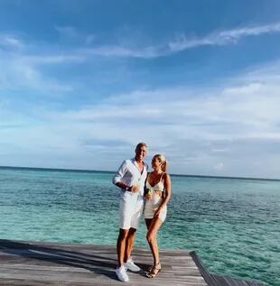 La romántica foto de Hernán Crespo con su novia en Maldivas y el exótico  lugar que eligió para cenar - LA NACION