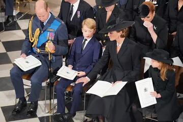 El príncipe Guillermo, el príncipe George, la princesa Kate y su hija la princesa Charlotte