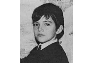 Antonio Banderas compartió con sus seguidores una imagen de sus tiempos como joven estudiante. "¡Parece que fuera ayer!", escribió el actor
