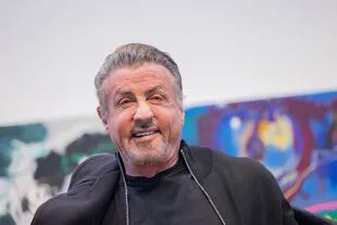 Sylvester Stallone, actor y pintor, presentó su exhibición Sylvester Stallone, 75th Birthday Retrospective en Alemania